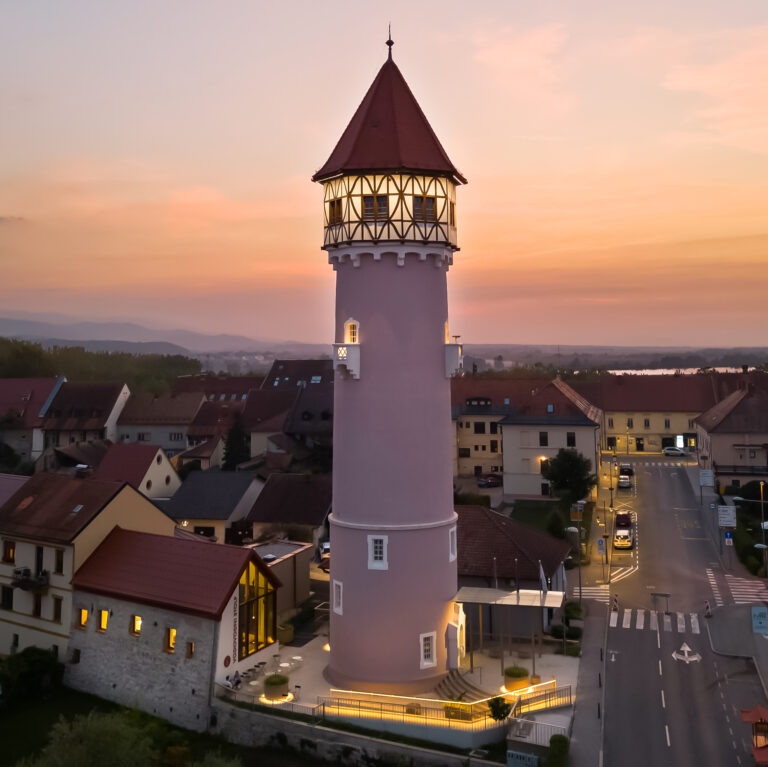 Vodovodni stolp Brežice