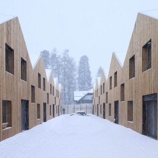 Rezidenca Jezero (2026)